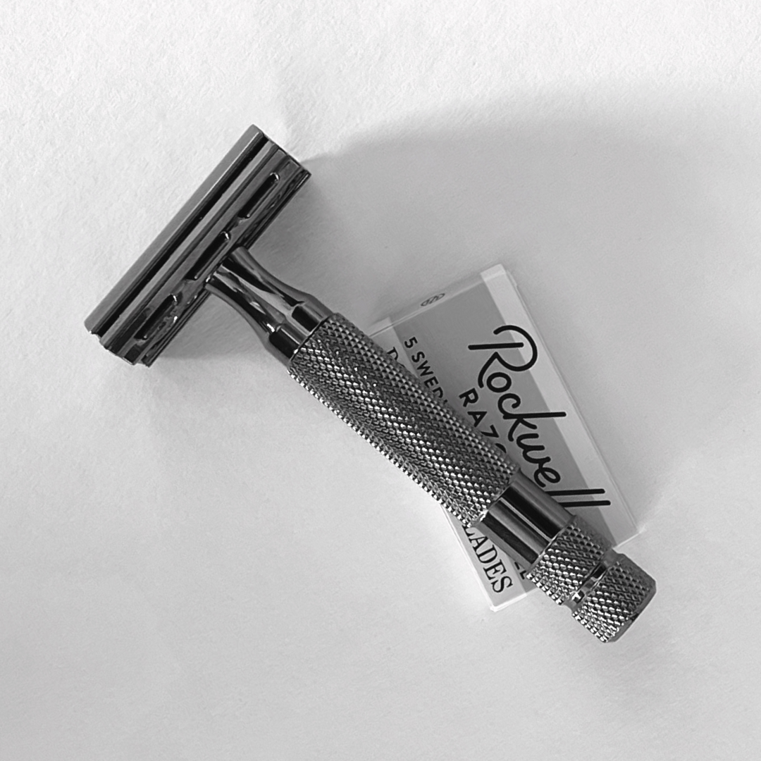 Rockwell 2C Double Edge Safety Razor In Gunmetal Finish With Five Blades Included.