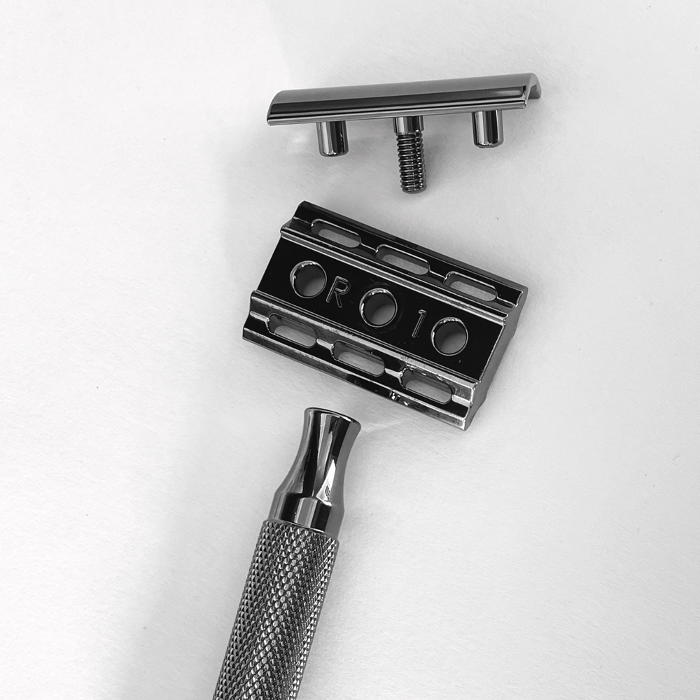 Rockwell 2C Double Edge Safety Razor In Gunmetal Finish Showing Reversible Plate And Disassembled For Blade Change.